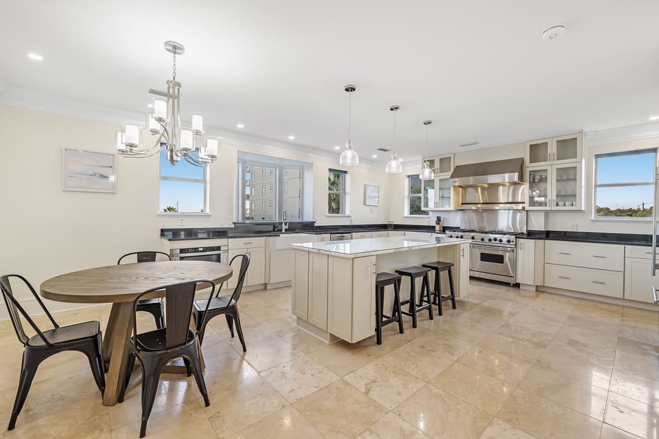 Gourmet Kitchen