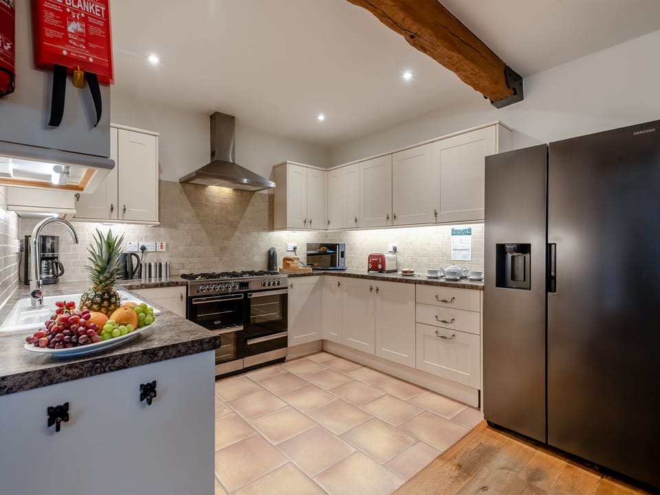 Kitchen | Kestrel Barn - Piggyback Barns, Sculthorpe, Fakenham