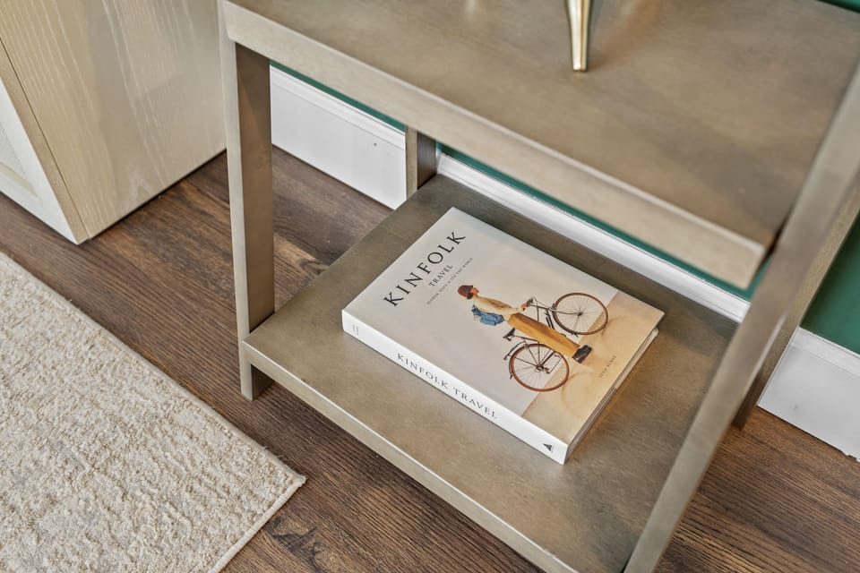 Bookshelf 