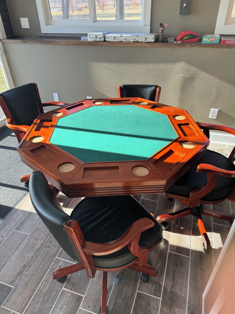 Game room - cards table