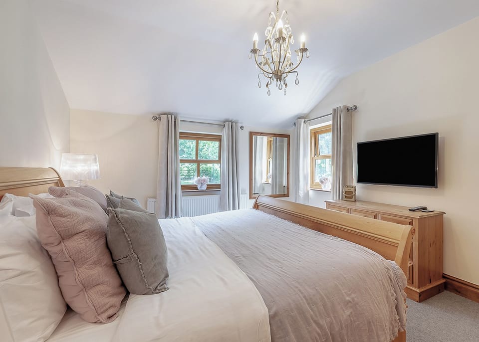 Bedroom, Bed, House