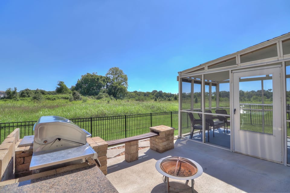 Gas Grill Area