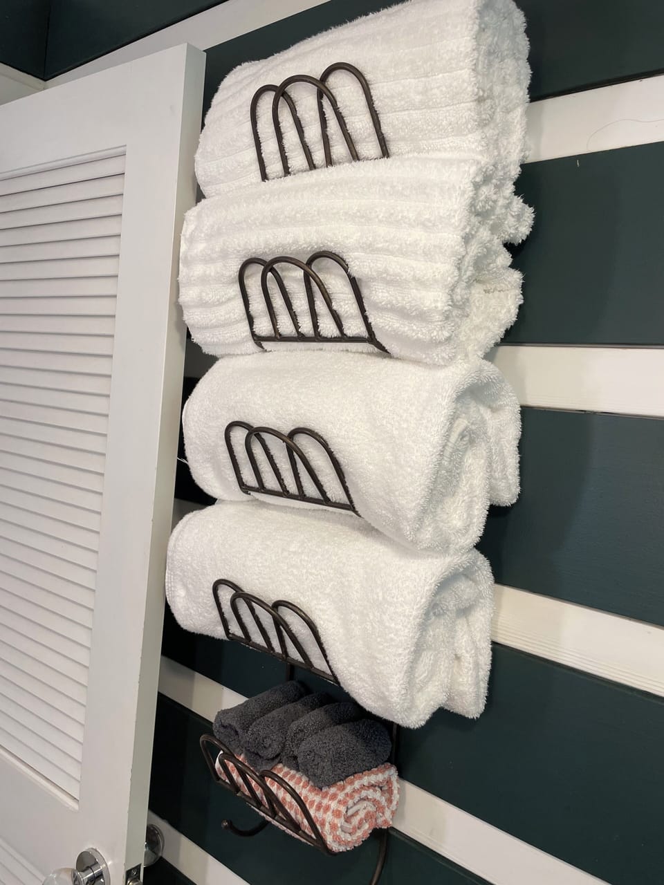 Large, fluffy towels