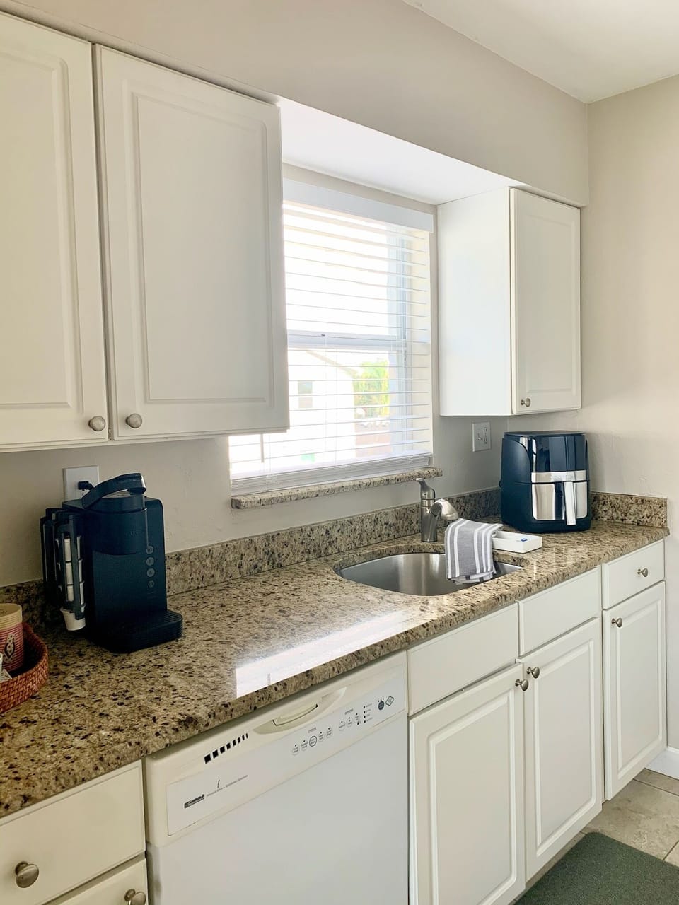 Kitchen also includes air fryer, K-cup Keurig, coffee pot, electric kettle