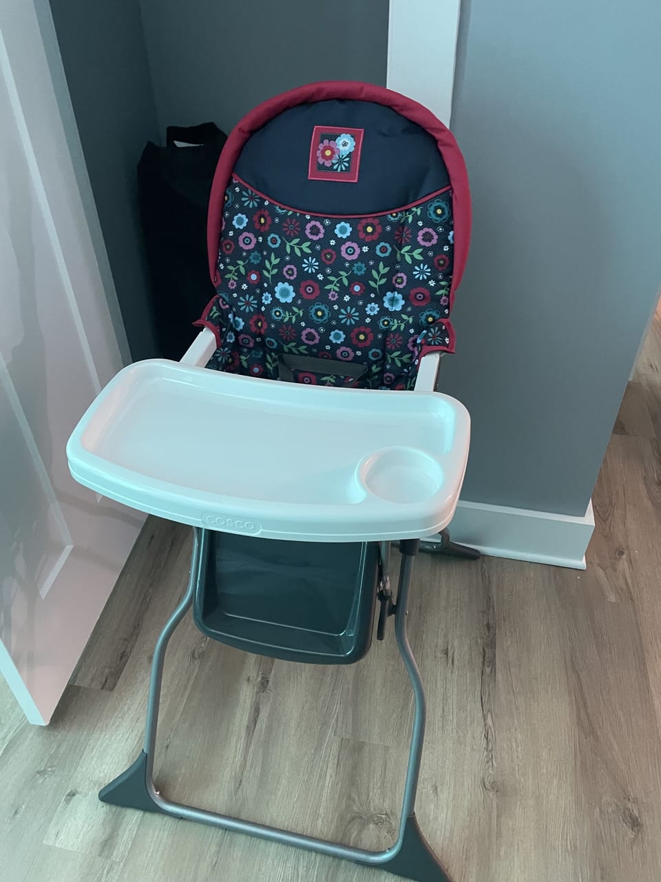 High chair for young children 