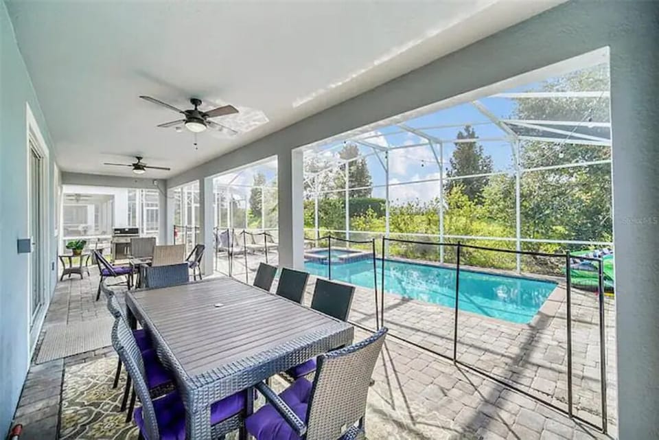 Dining area with seating for 8 and fire table. 