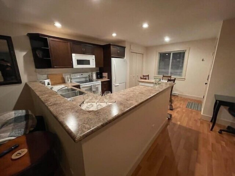 Fully stocked kitchen