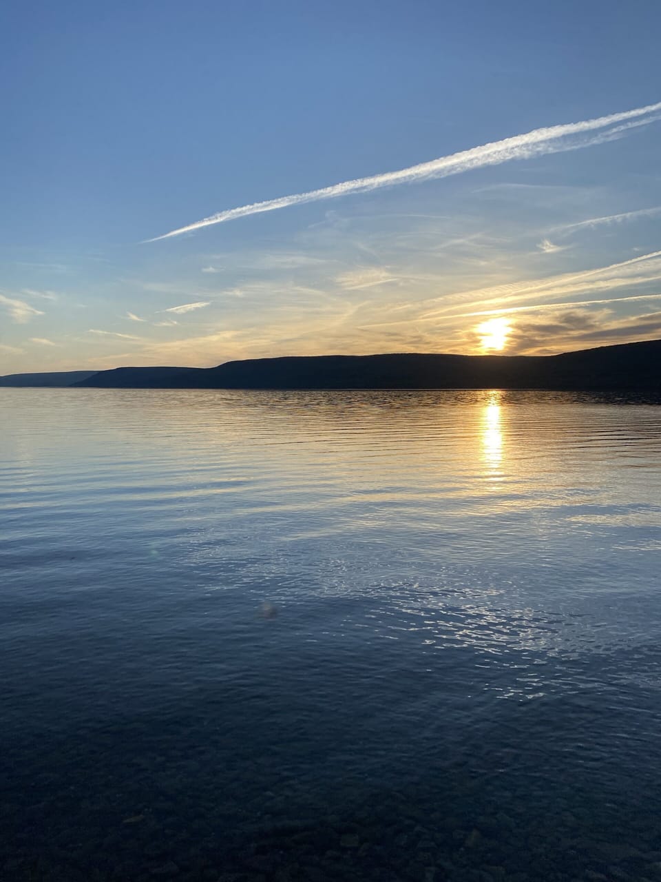 Stunning views and sunsets of Brad D'or Lake with direct beach access