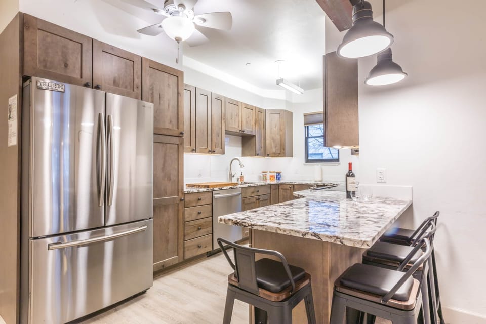 Kitchen 2