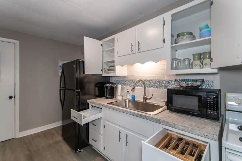 The full kitchen is stocked and ready for your vacation!