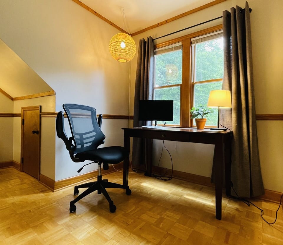 Perfect workspace for day dreamers!