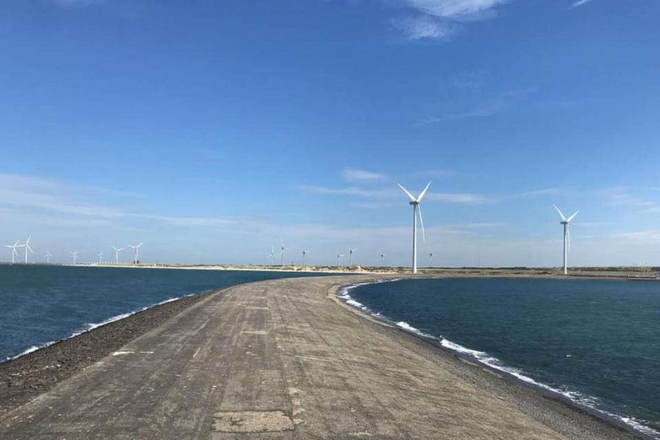 Region [summer] (>5 km)