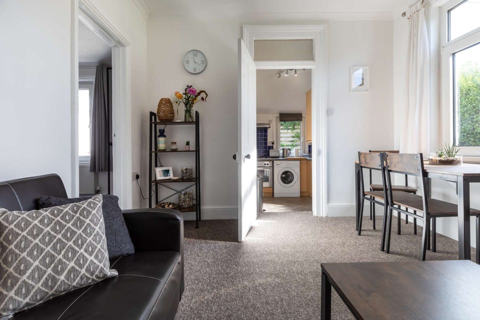 Lounge and kitchen