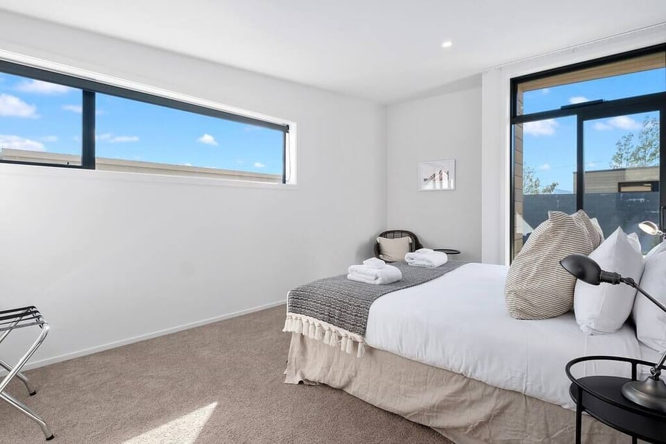 Master bedroom, all bedrooms have electric blankets and oil heaters.