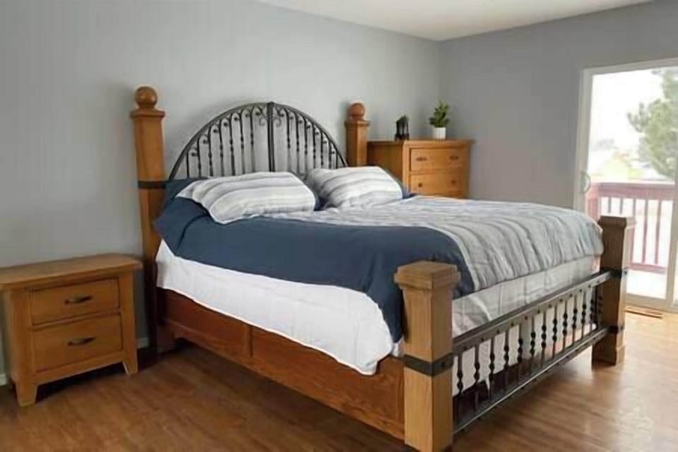 Master bedroom with king size bed