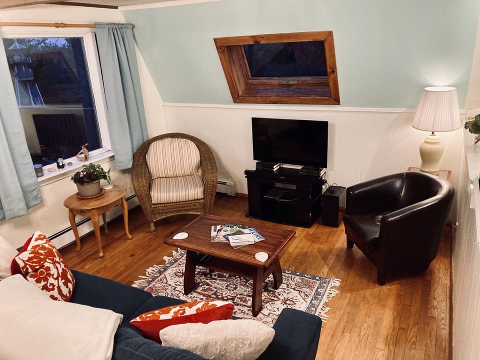 Main living/dining room (open floor plan)