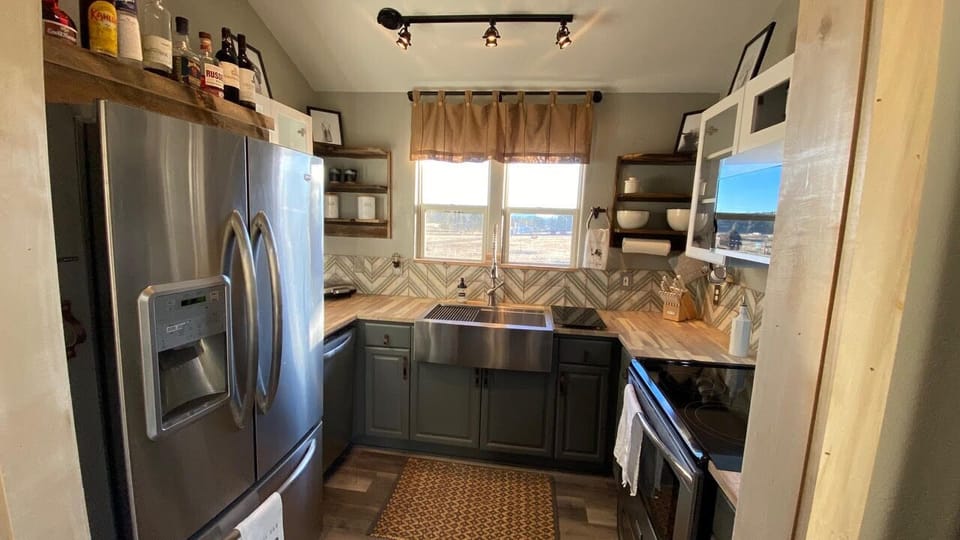 Bright, and inviting kitchen with everything you need to cook a ranch feast!
