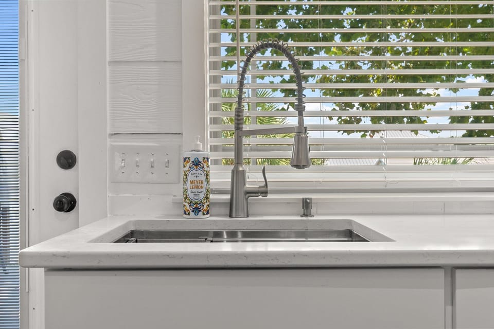 Quartz countertops