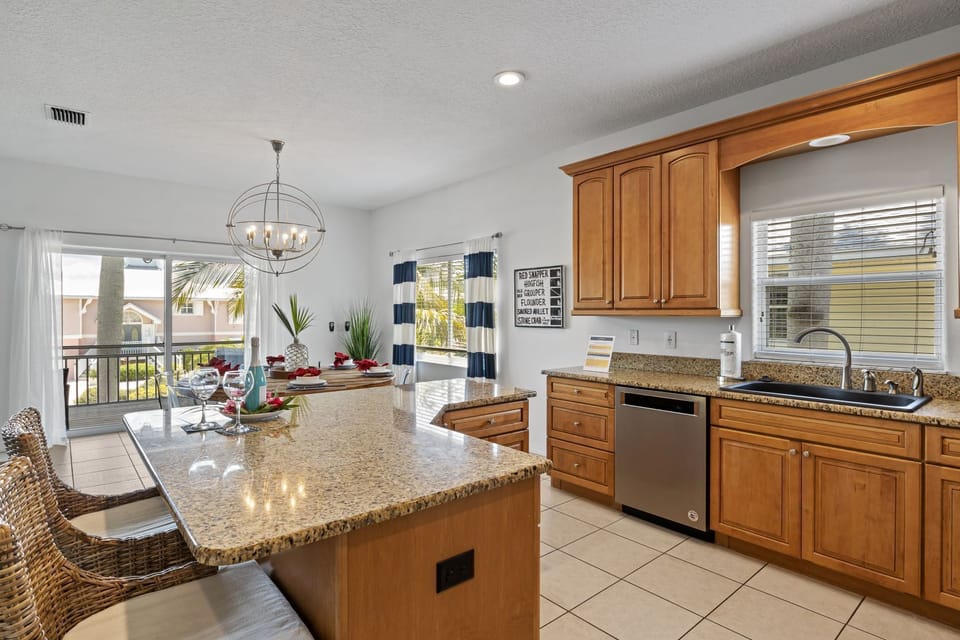 Fully equipped kitchen
