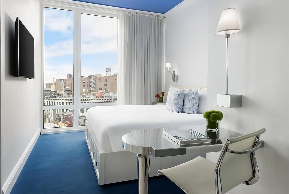 Unit with King size bed