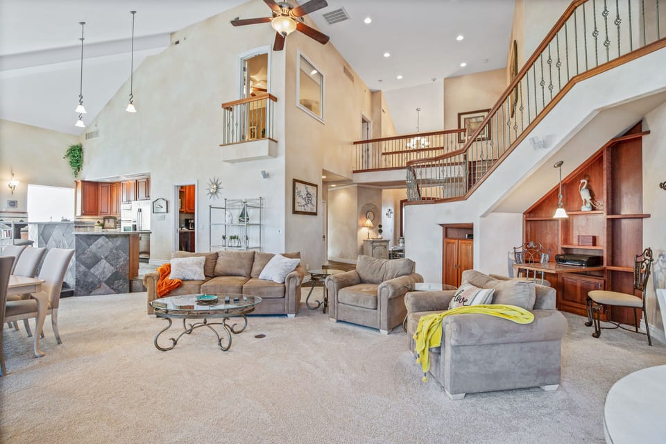 The open living areas are fantastic for entertaining large groups!