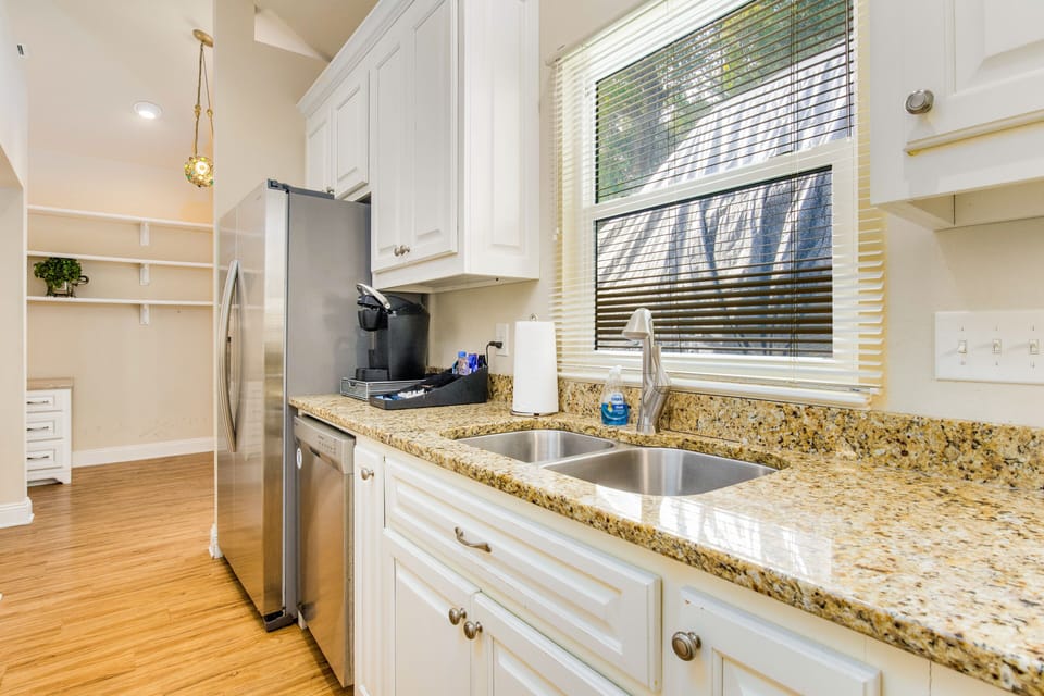 This kitchen is ready for whatever culinary adventures you have in mind!