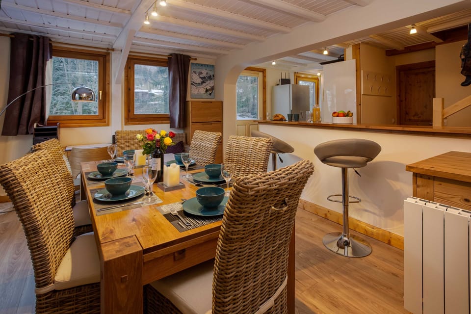 Open plan dining kitchen