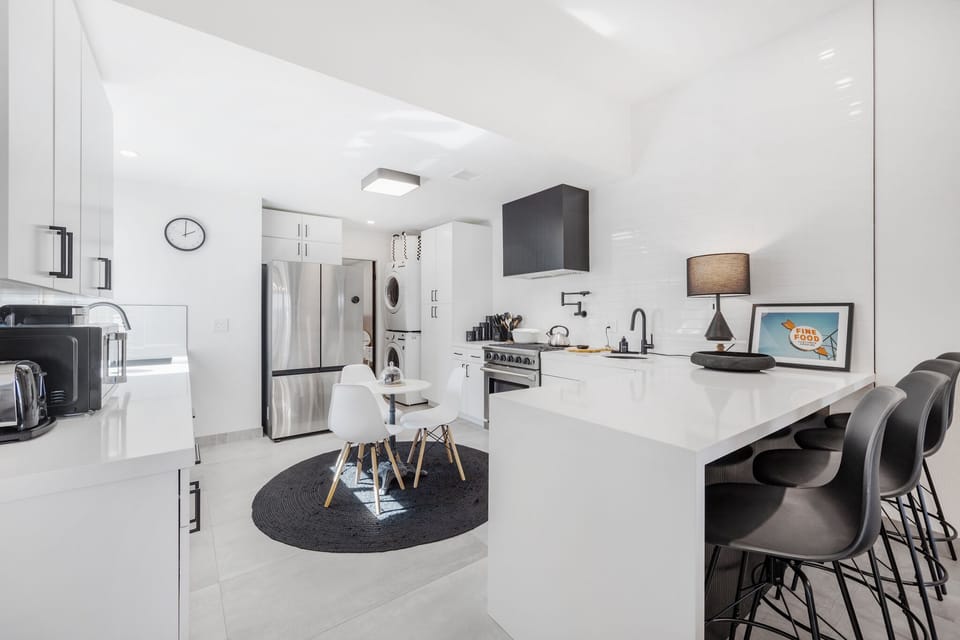 K0145 - Over Kitchen Counters