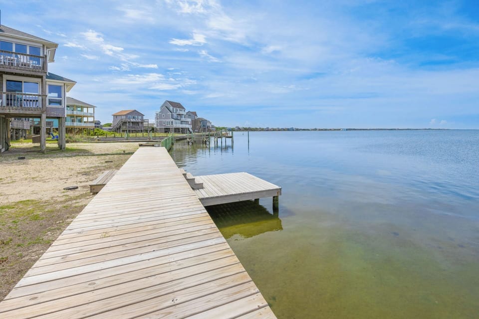 Surf or Sound Realty - 1076 - Tiki Hut - Dock