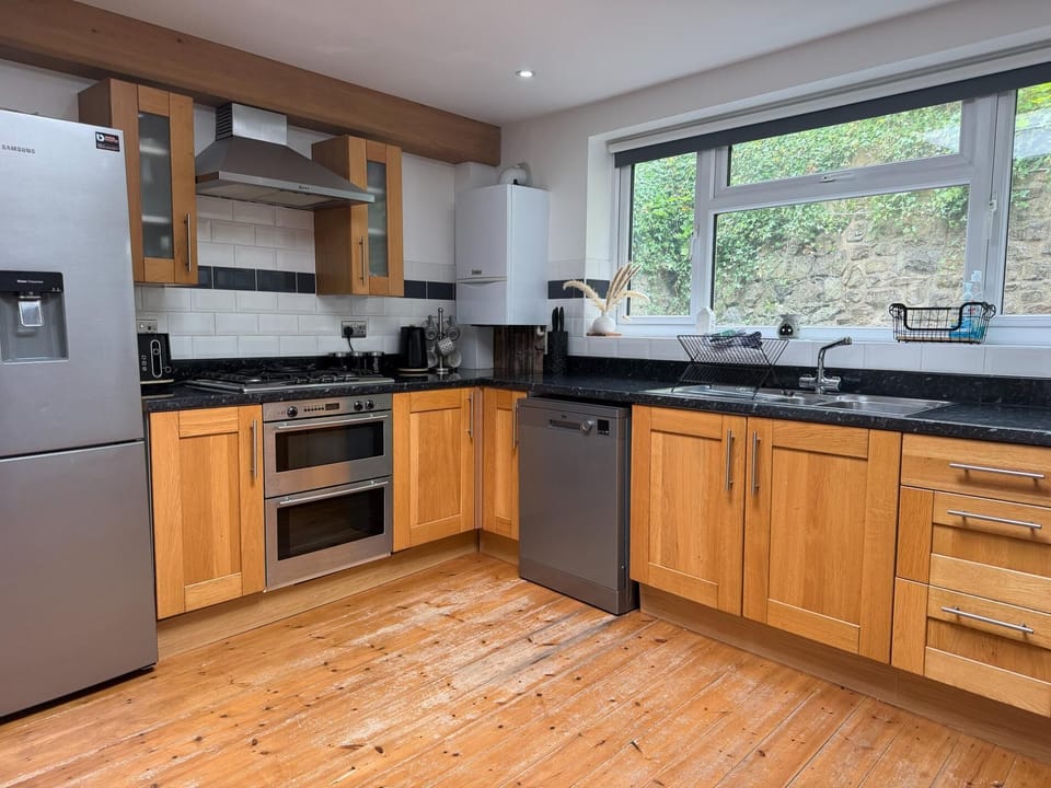 Church Terrace - 3 Bedroom Cottage - Saundersfoot (29207)