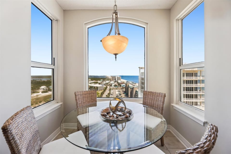 Beach Colony East 14A floor plan-brkfst area-128315076