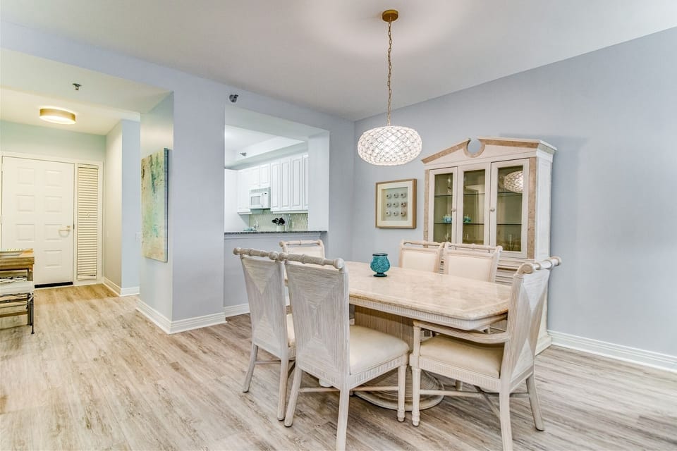 Beach Colony West 14B Dining Room and Kitchen