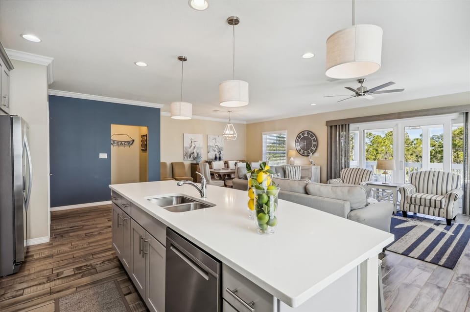 Lost Key Beach Therapy Open Kitchen