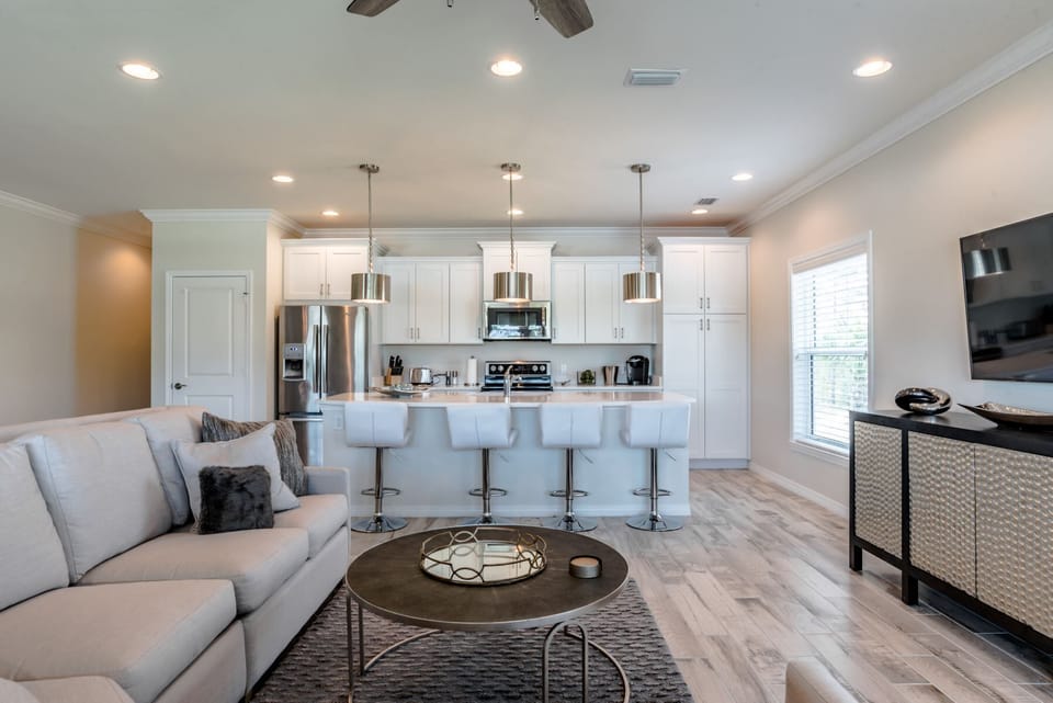 Lost Key Gone Gulfing Shore Fun Living Room and Kitchen Bar Seating