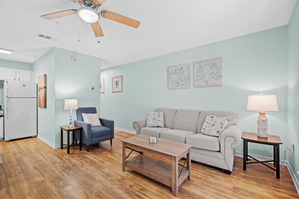 Grand Caribbean Unit 107E - Living Room