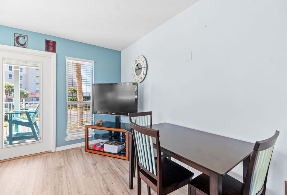 Grand Caribbean 201W 13