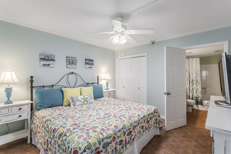 Ocean Breeze West 502 Guest bedroom #2 with Attached Bathroom