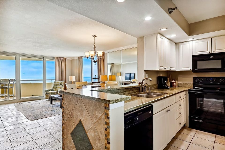Perdido Sun 714 Kitchen Sink and Bar