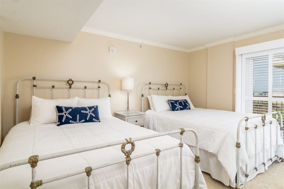 Sandy Key 238 Guest Bedroom Queen beds