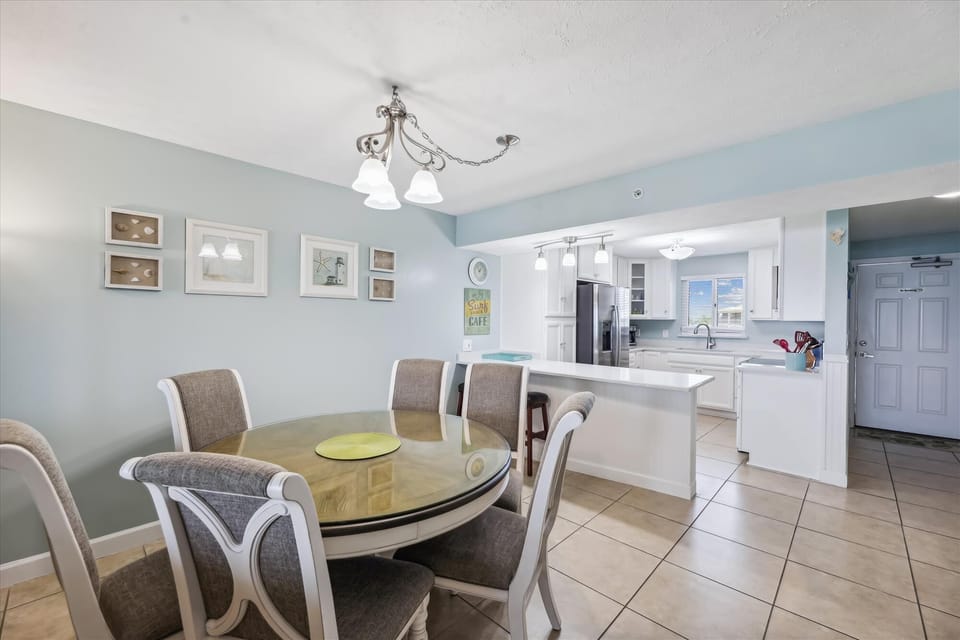 interior-dining area-123041061