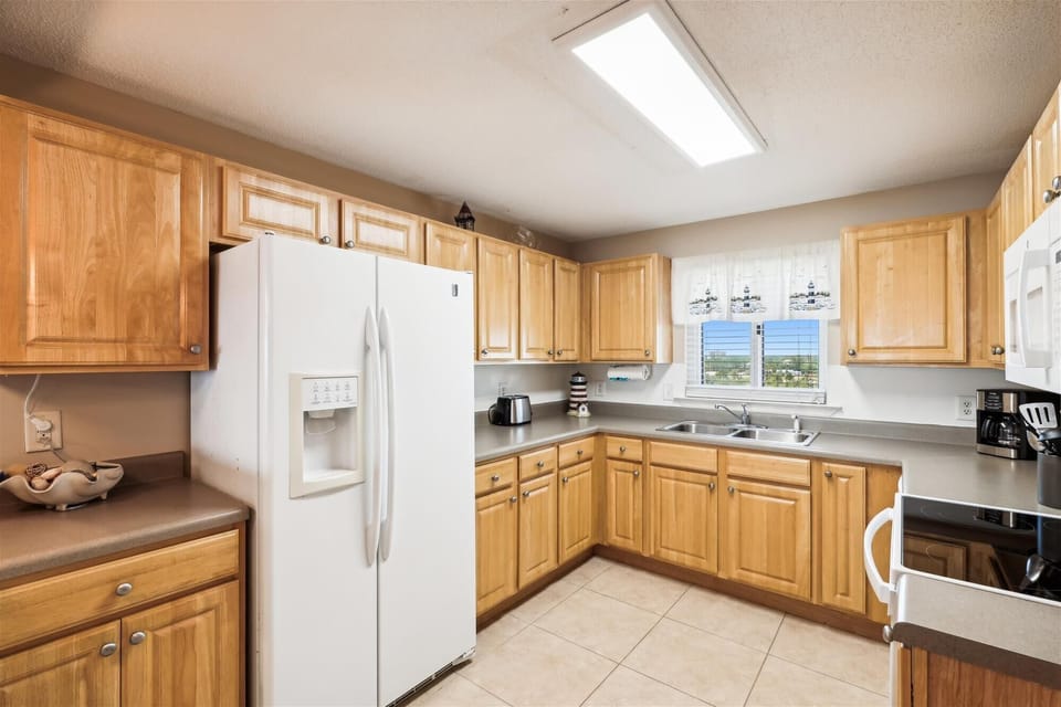 sandykey723kitchen18a2613