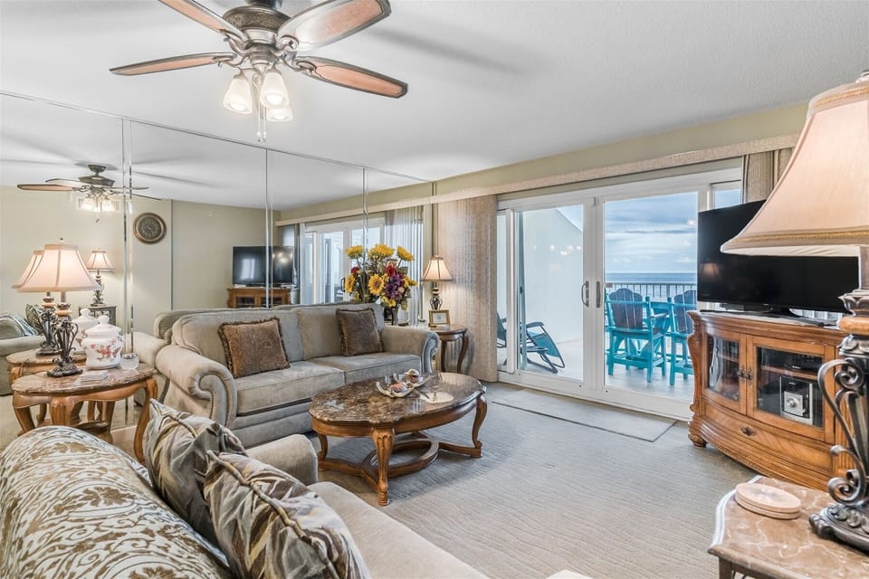 Sandy Key 826 Living Room and Beach Balcony