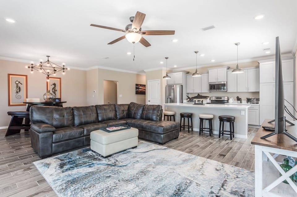 Lost Key Sea Salt Living Room and Kitchen