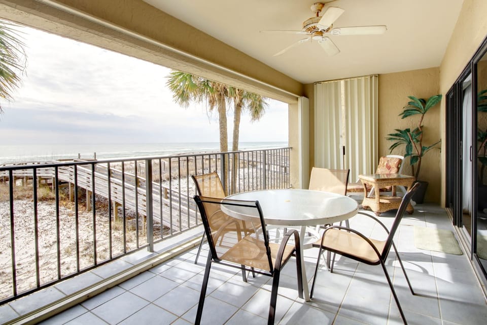 Shipwatch A204 Balcony with Expansive Views