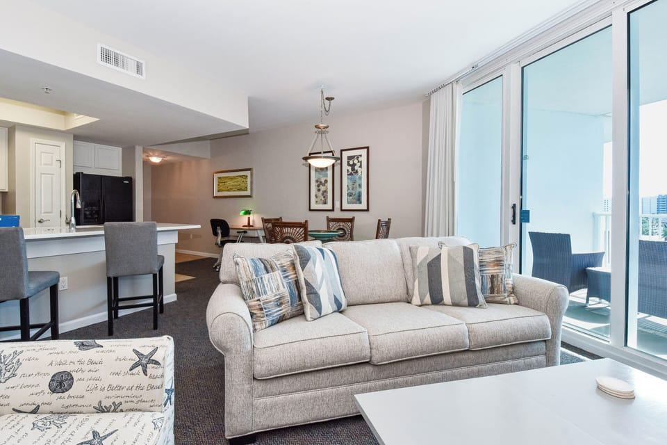 The Palms of Destin 1601 - Living Area with Balcony Access