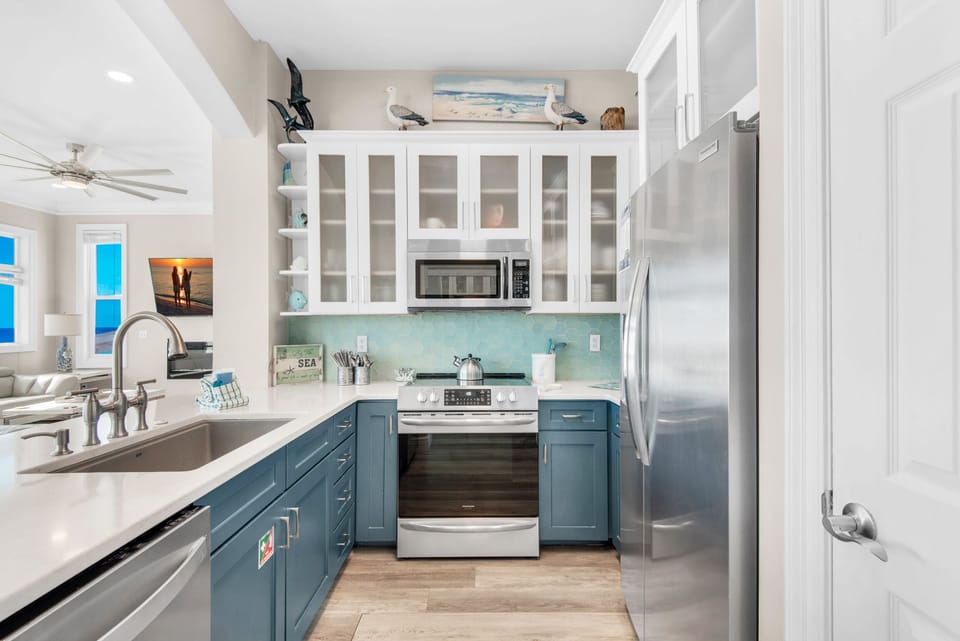 Kitchen has everything you need
