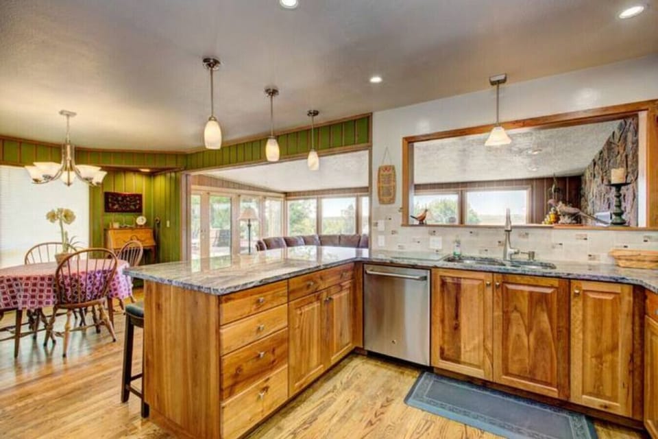 Fully stocked kitchen
