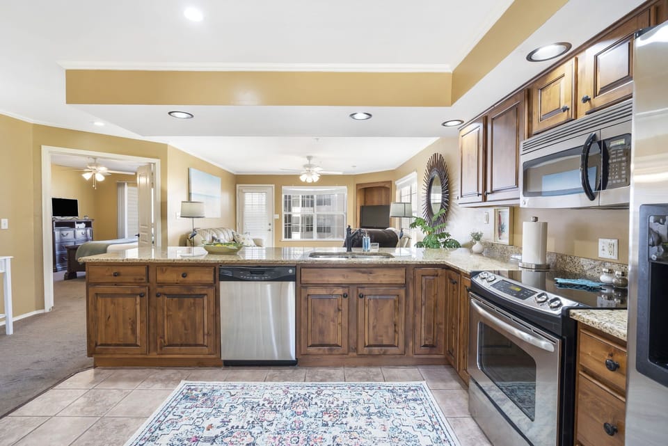 Fully Stocked Kitchen