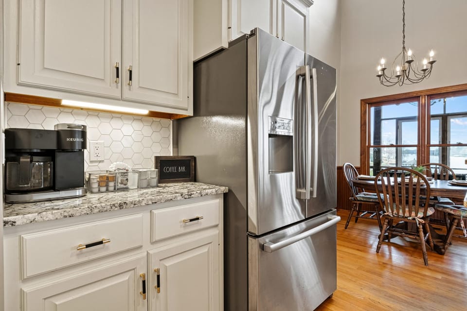 Kitchen has a wonderful Keurig coffee station. 
