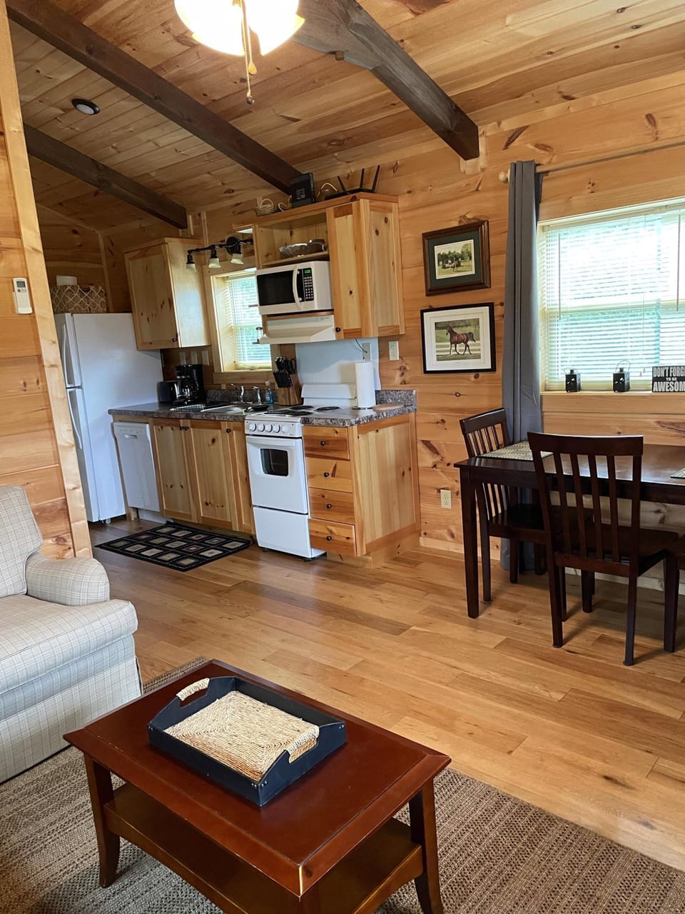 kitchen and breakfast area